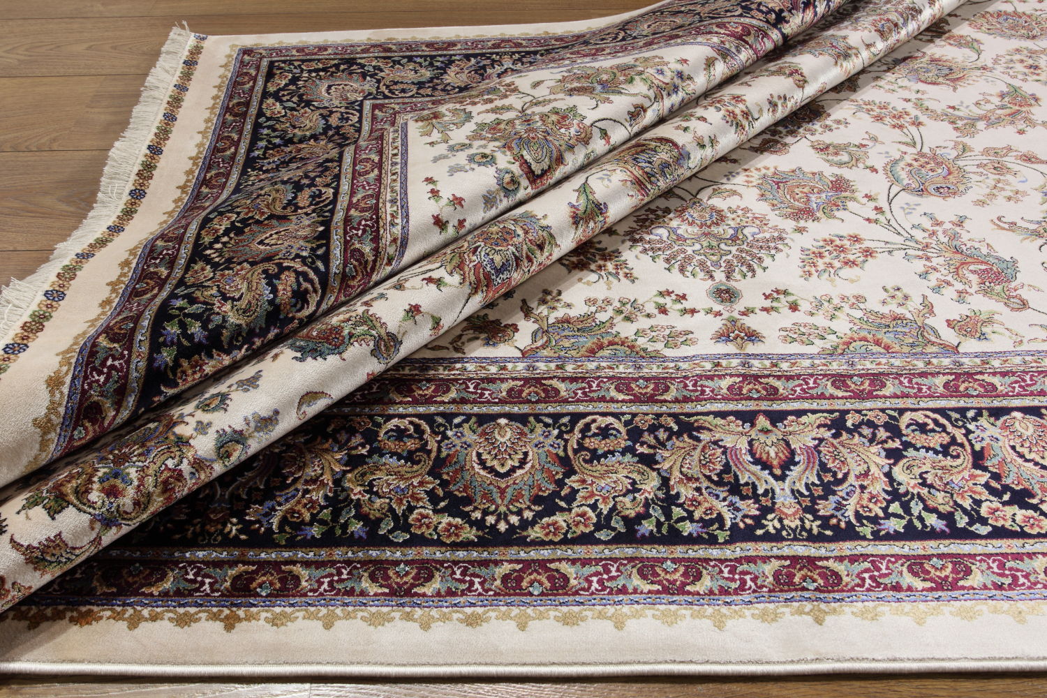 Qum 2104A Cream-Navy 4 Kilimas Qum 2104A Cream-Navy 4